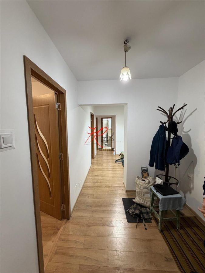 Vanzare apartament 3 camere total renovat Obor - foto 6