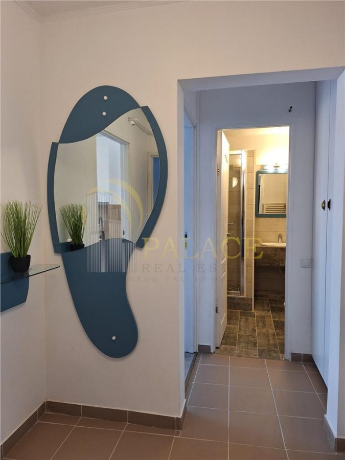 Apartament 2 camere Podul de Fier - foto 5