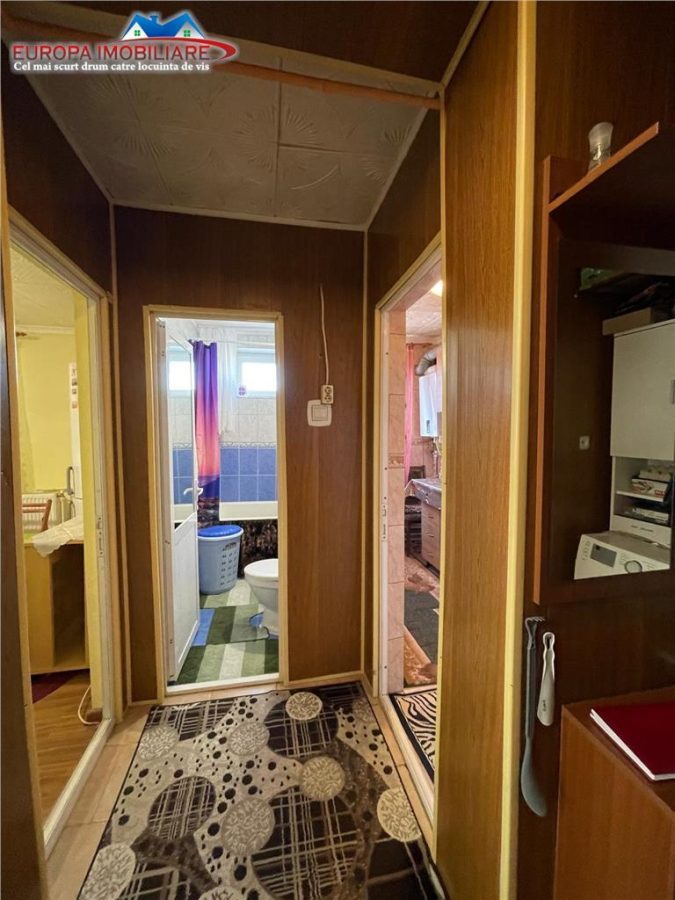 Apartament 2 camere de vanzare zona Neptun Tulcea - foto 7