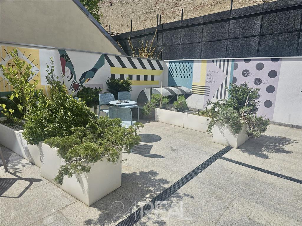 Inchiriere spatiu comercial - pretabil Horeca - 