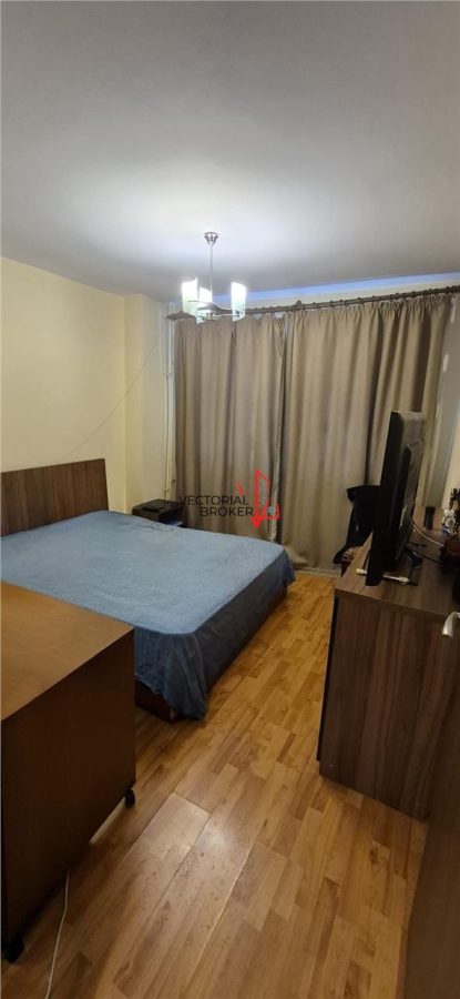 3 camere Titan Poarta 4 Faur - 