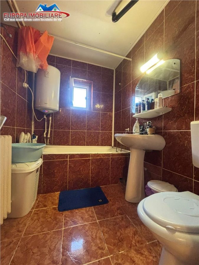 Apartament 2 camere de vanzare zona E3 -Tulcea - foto 5