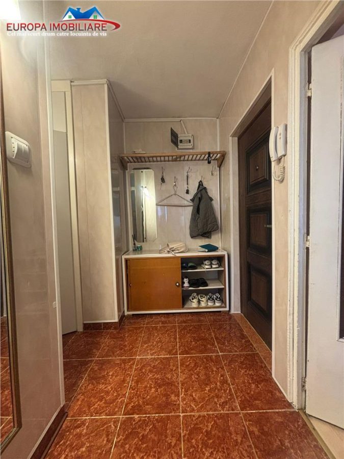 Apartament 2 camere de vanzare zona E3 -Tulcea - foto 8