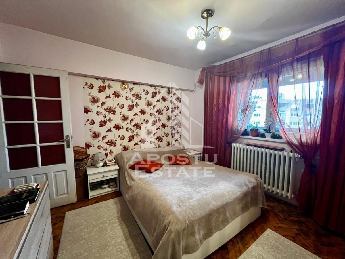 Apartament 3 camere de vanzare, zona Simion Barnutiu, Tiimisoara - foto 4