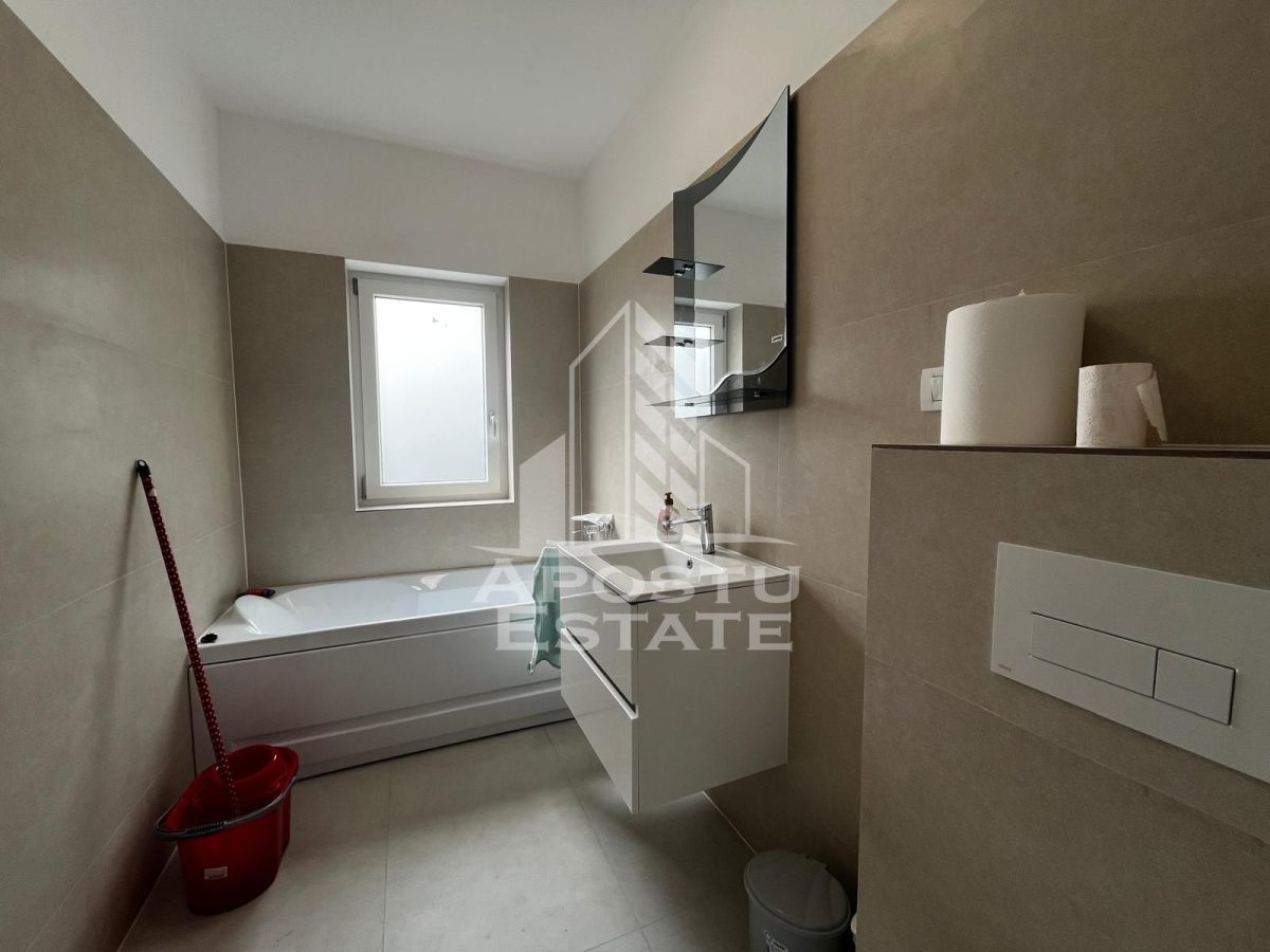Apartament 2 camere de vanzare, curte proprie, zona Giroc/Braytim - foto 4