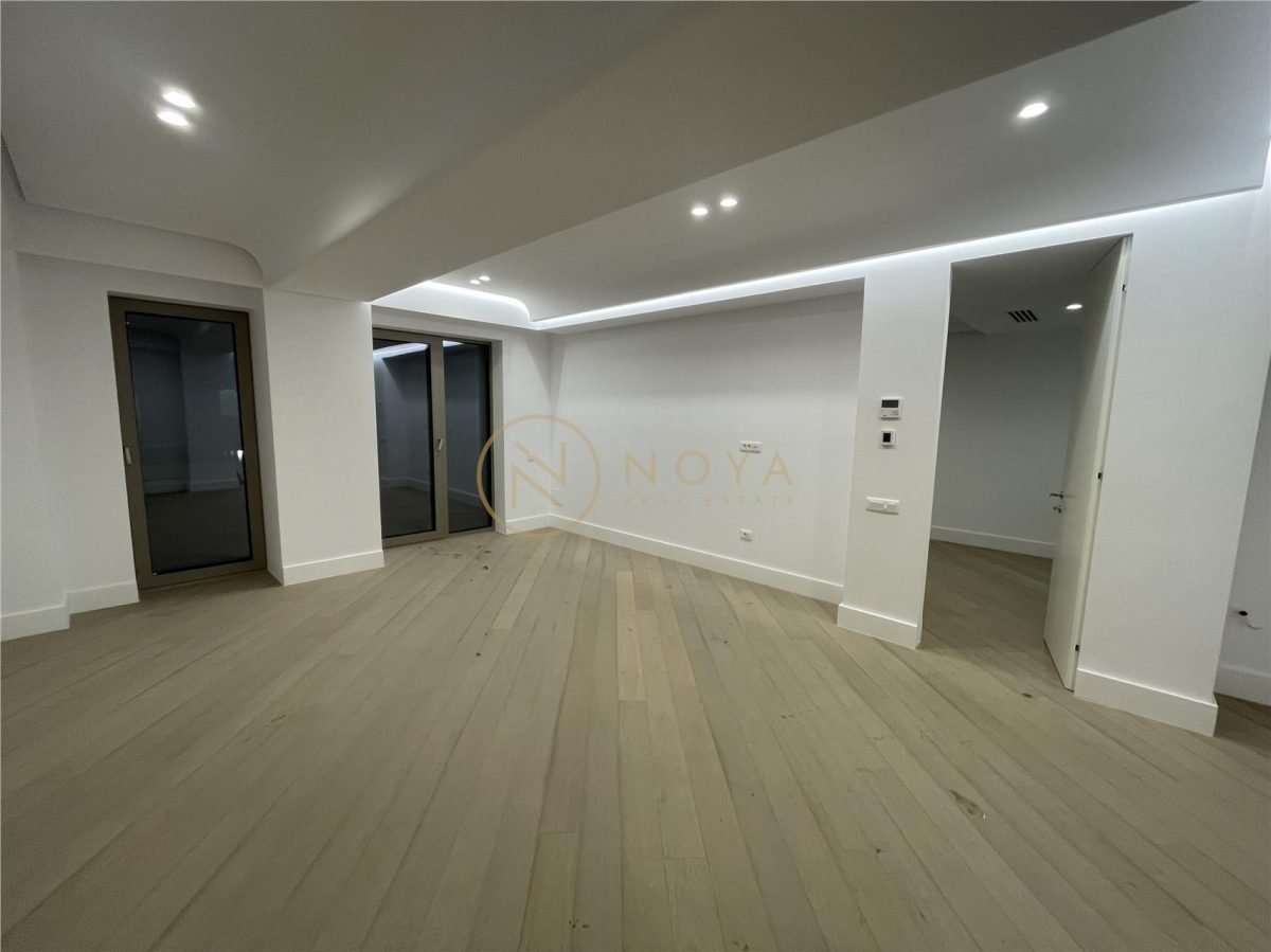 Cortina 126 apartament 3 camere de vanzare Iancu Nicolae - 