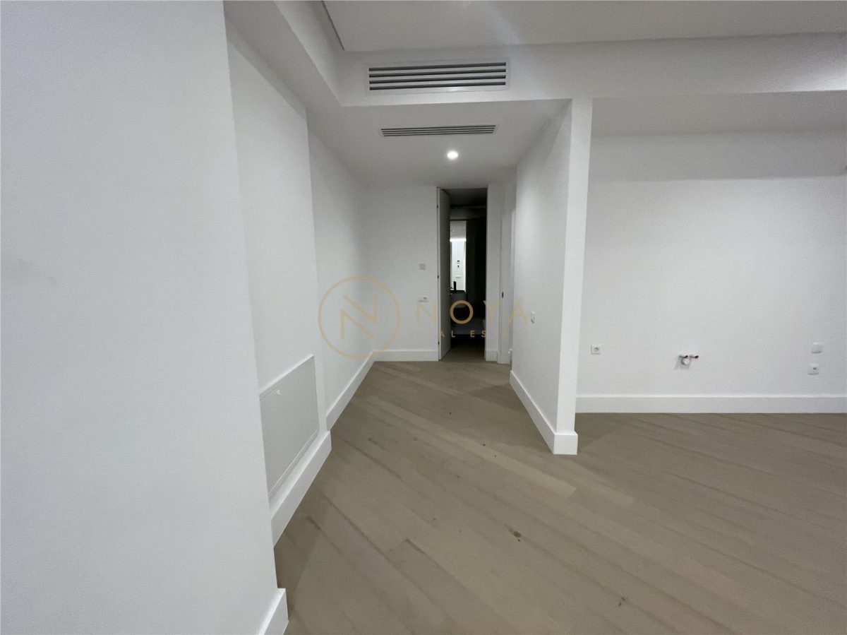 Cortina 126 apartament 3 camere de vanzare Iancu Nicolae - foto 7