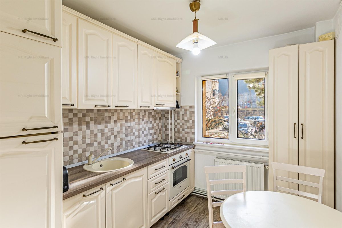 Apartament 3 camere zona Racadau - foto 6