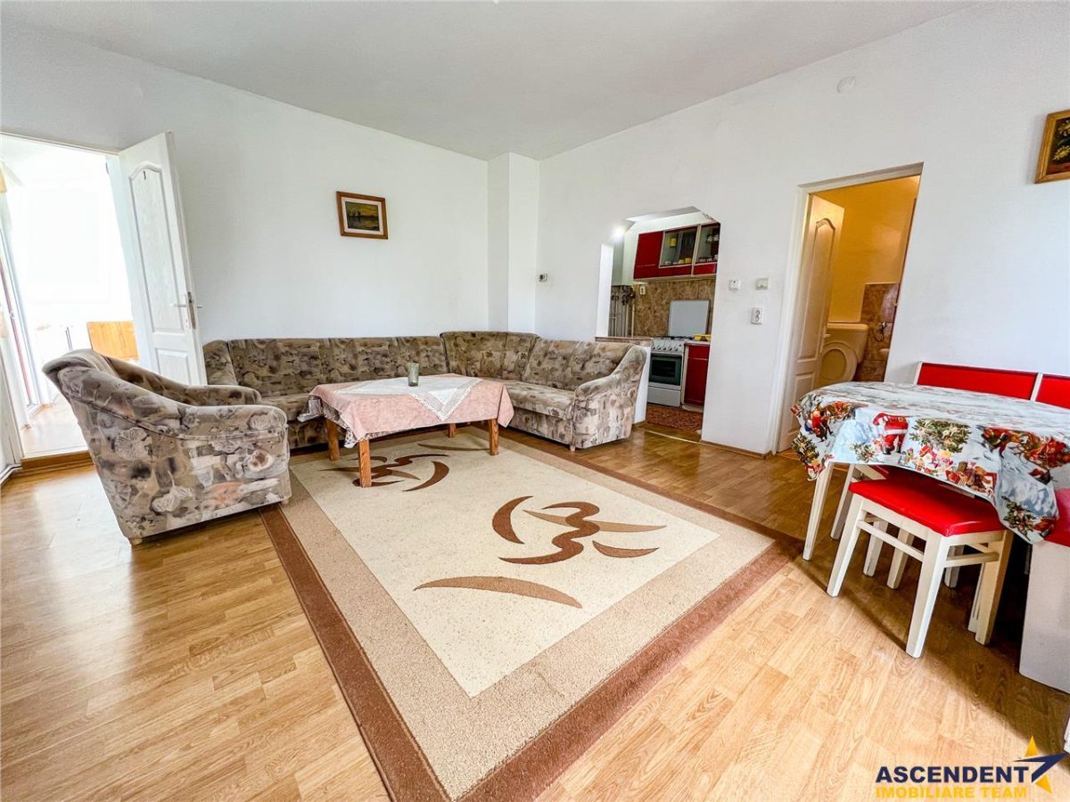 FILM! Vila pe 7 camere: rezidential/ turism, in Covasna, Central - foto 4