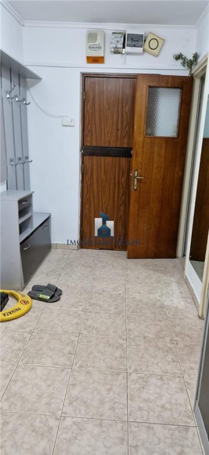 Inchiriere Apartament 3 Camere Decomandat Berceni-Izvorul Crisului - foto 3