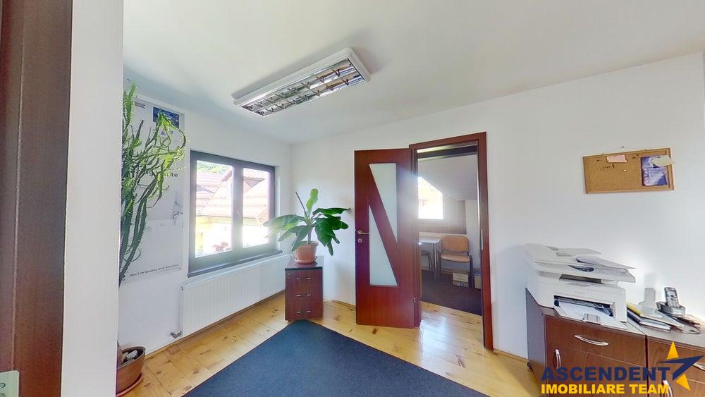 Nivel in casa, recomandat si activitati birou,  Central, Brasov. - foto 9
