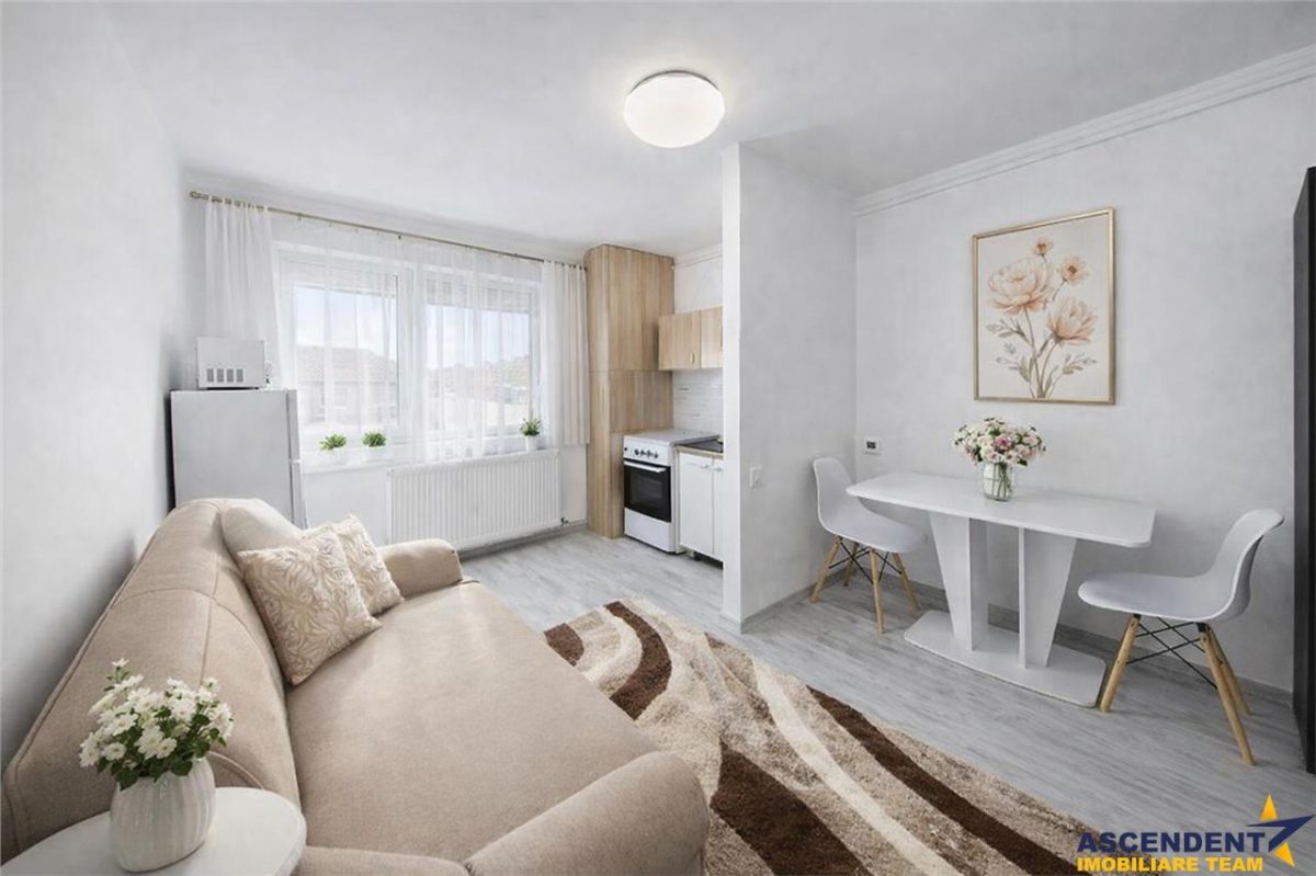 Garsoniera practica,Central: vis-a-vis de Universitatea Transilvania,Brasov. - 