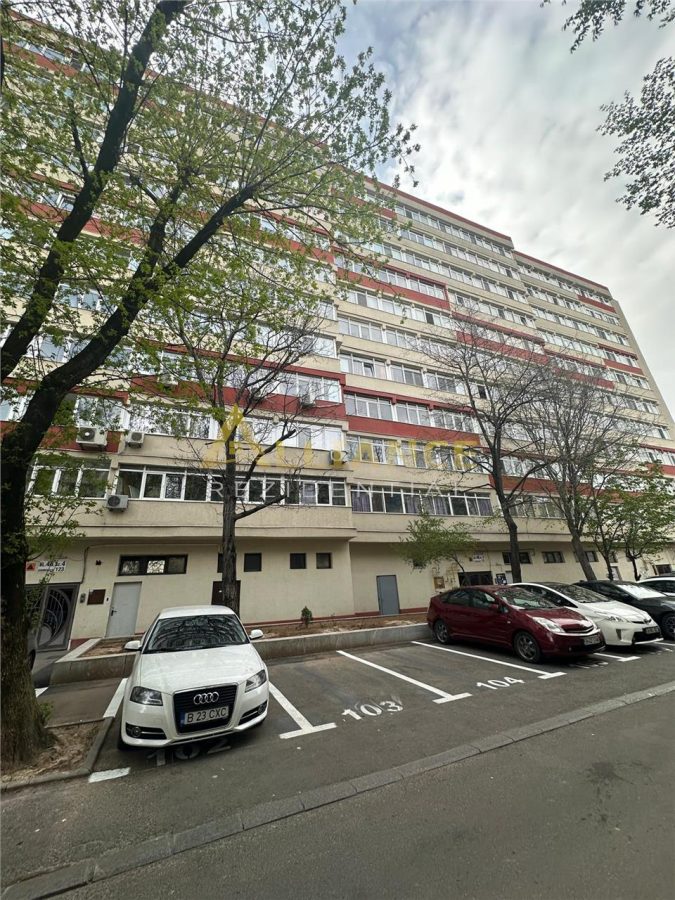 Sector 4 Giurgiului Apartament 3 Camere 69 mp - 