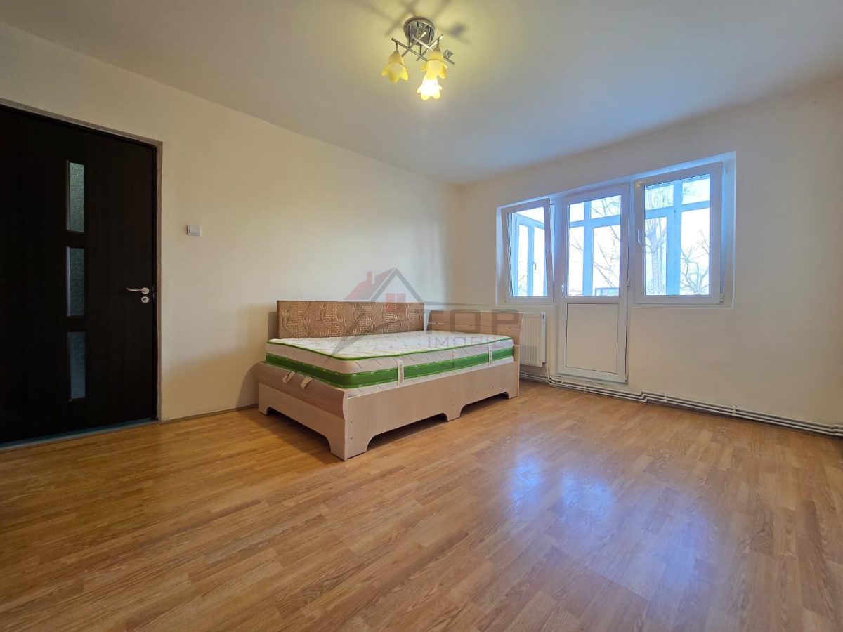 Etaj 2 - Mircea cel Batran, 2 camere, liber - foto 9