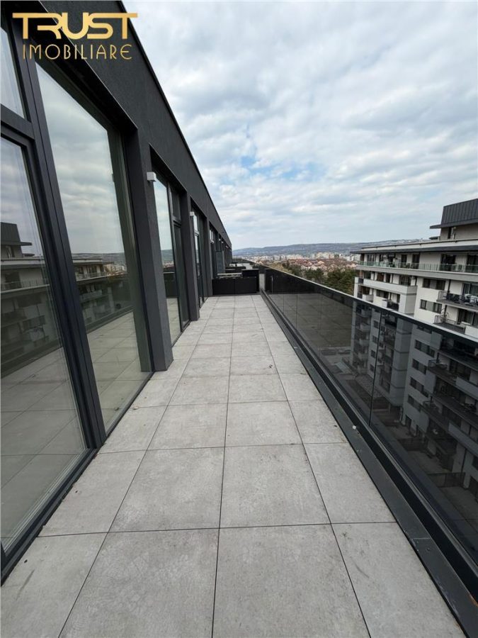 3 camere l Terasa 21 MP l Semifinisat l Gheorgheni - 