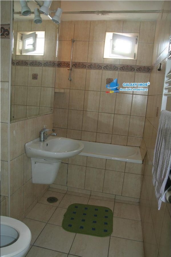 Apartament 3 camere de inchiriat zona Drumul Taberei Valea Ialomitei - foto 10