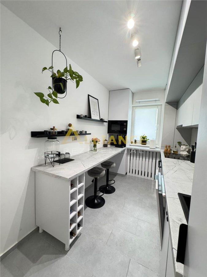 Metrou BERCENI { Apartament 2 camere mobilat-utilat } - foto 11