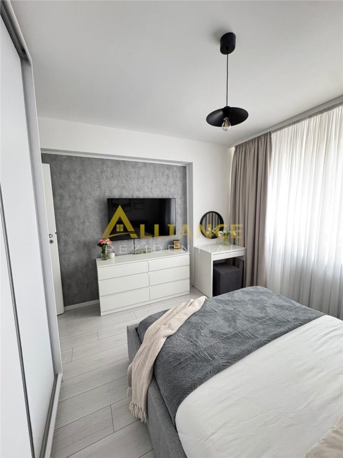 Metrou BERCENI { Apartament 2 camere mobilat-utilat } - foto 9