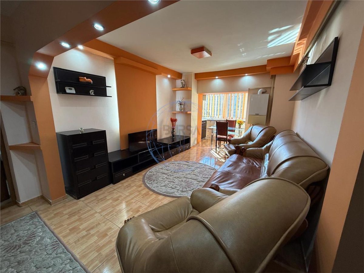 APARTAMENT 3 CAMERE, ETAJ 1, ZONA FINANTE - foto 3