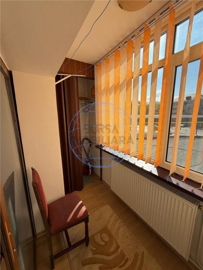 APARTAMENT 3 CAMERE, ETAJ 1, ZONA FINANTE - foto 10