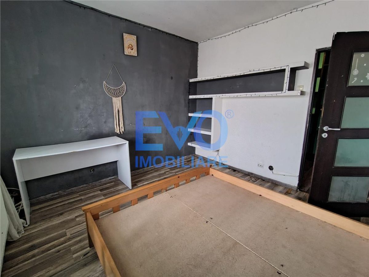 Apartament cu 4 camere de vanzare, zona Dacia - foto 2