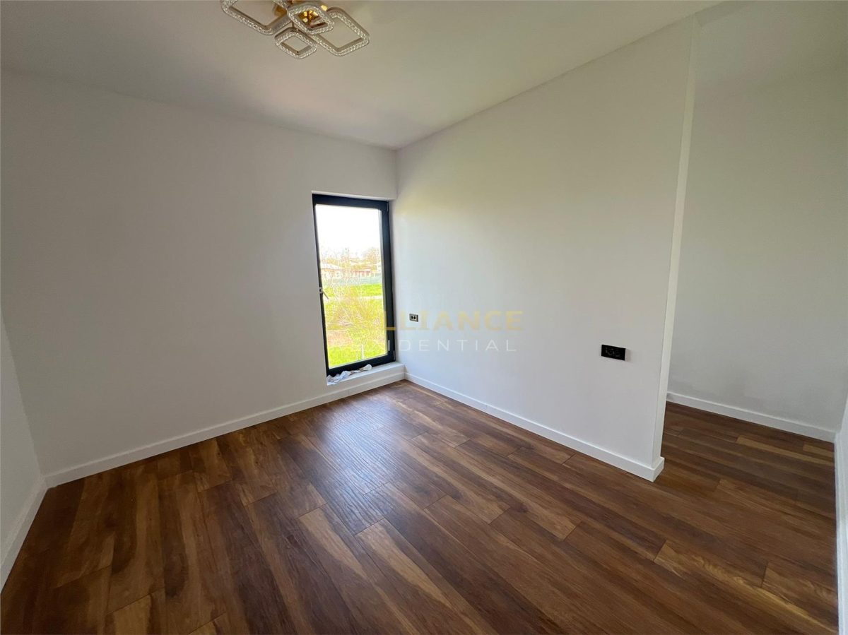 Vila Individuala  - 4 camere - 3 bai-teren -320-600 M de STV - foto 13