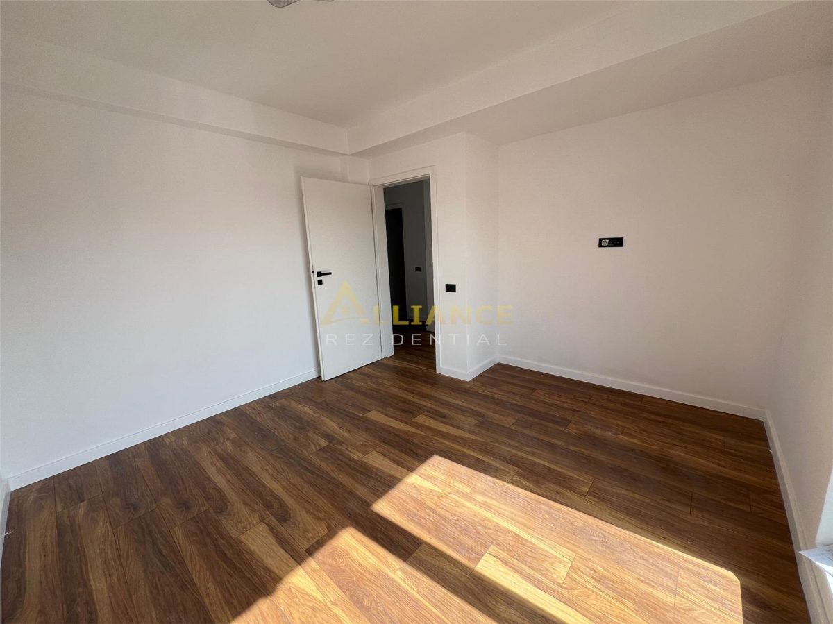 Vila Individuala  - 4 camere - 3 bai-teren -320-600 M de STV - foto 18