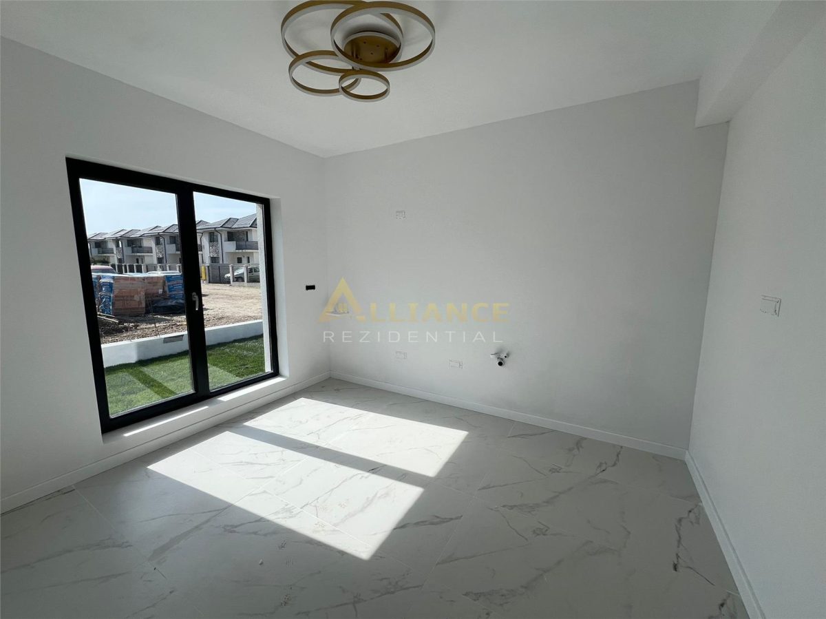 Vila Individuala  - 4 camere - 3 bai-teren -320-600 M de STV - foto 8