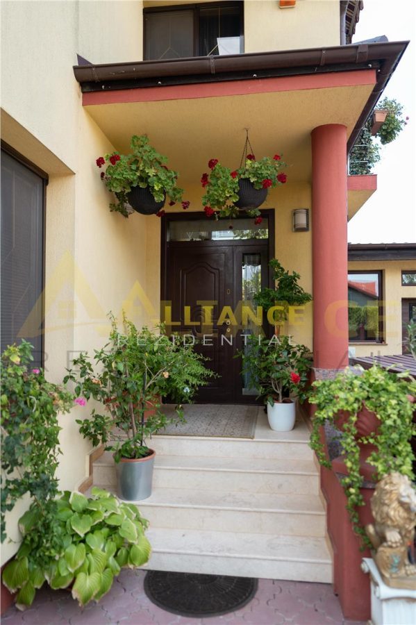 Casa Individuala - 766mp - Piscina si foisor- 7 camere 7 bai - foto 4