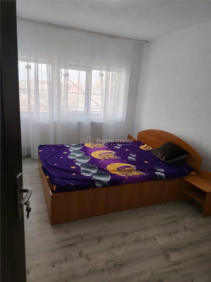 Apartament recent renovat 2 camere de inchiriat â€“ zona   Pavcom - foto 2