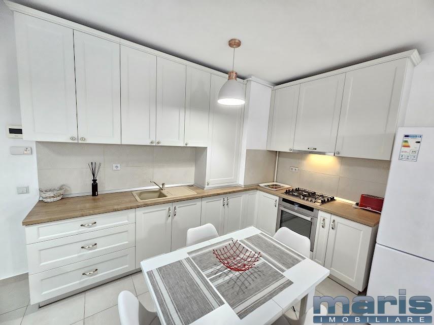 Tudor bloc nou ap 3 camere mobilat si utilat. - foto 3