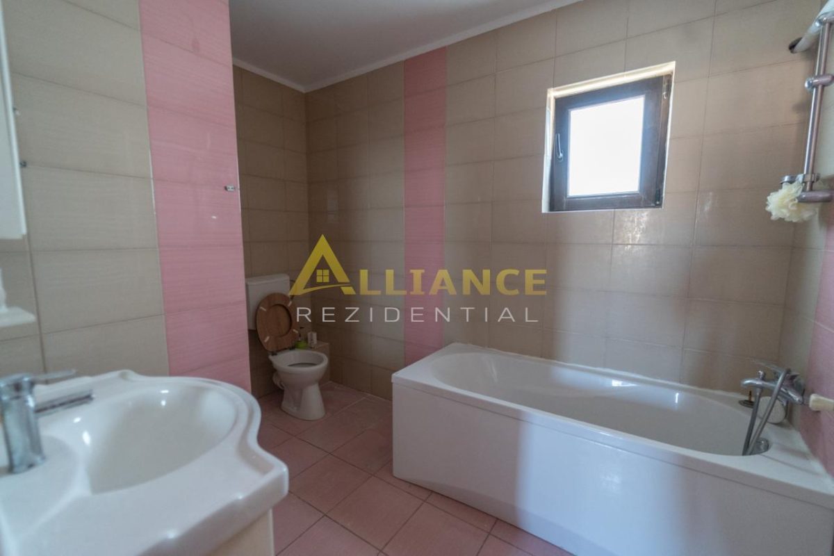 Â Vila insiruita (capat) de vanzare â€“ Strada Sfanta Agnes | Campus Scolar - foto 8