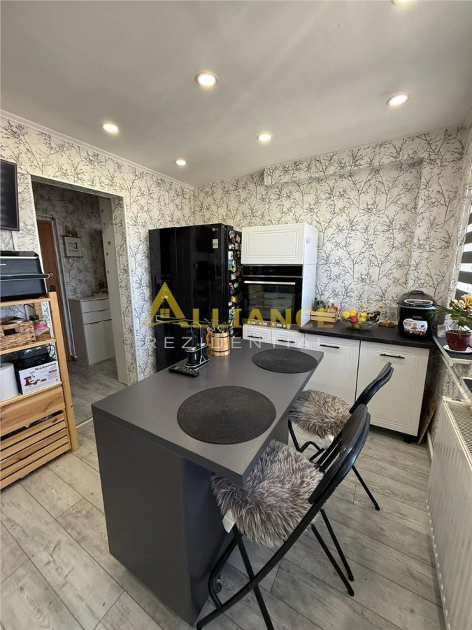 3 camere Titan | 73 mp | Etaj 10 cu etaj tehnic | Mobilat | 15 min Metrou - foto 7