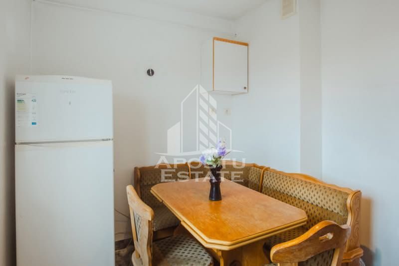 Apartament 1 camera de vanzare, bloc cu lift, zona Sagului, Timisoara - foto 4