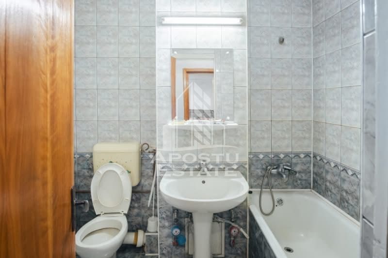 Apartament 1 camera de vanzare, bloc cu lift, zona Sagului, Timisoara - foto 5