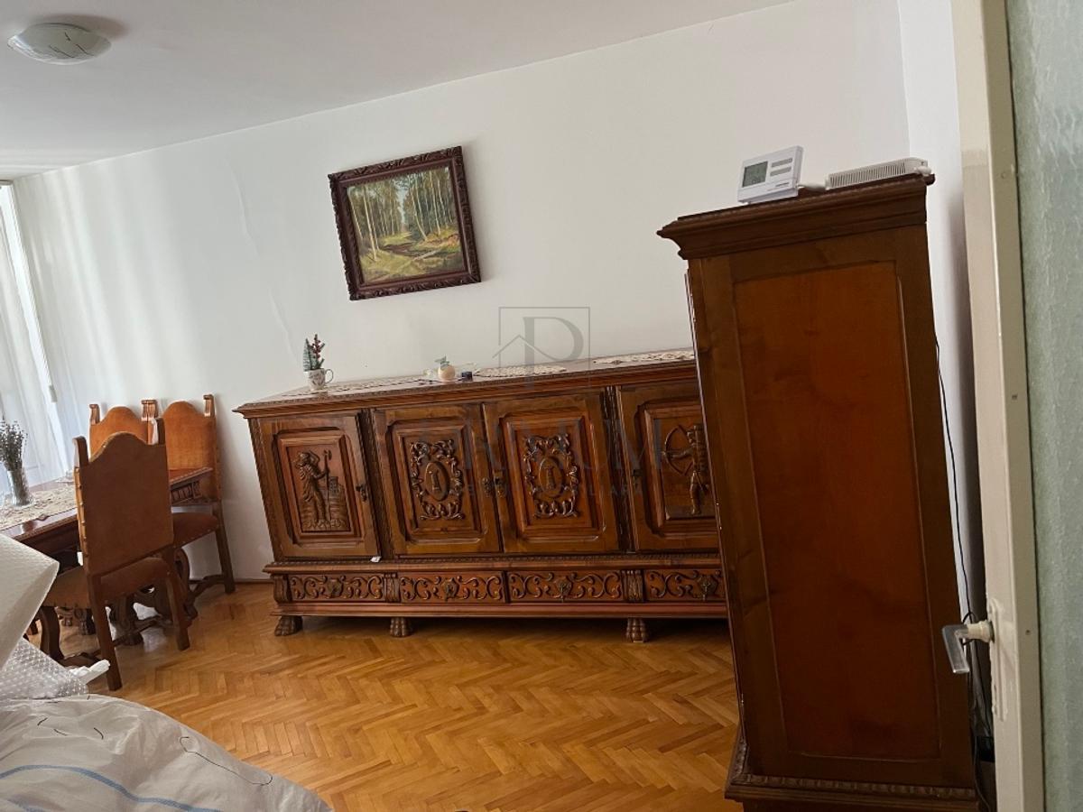 SOARELUI - 3 CAMERE - 2 BAI - CENTRALA  PROPRIE - CLIMA - ETAJ 2 - foto 8