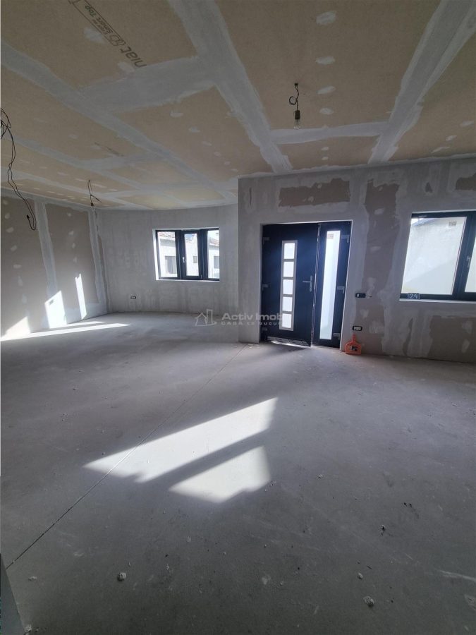 Casa Vila P+1 in Poroschia langa Restaurant IZABELL - foto 2