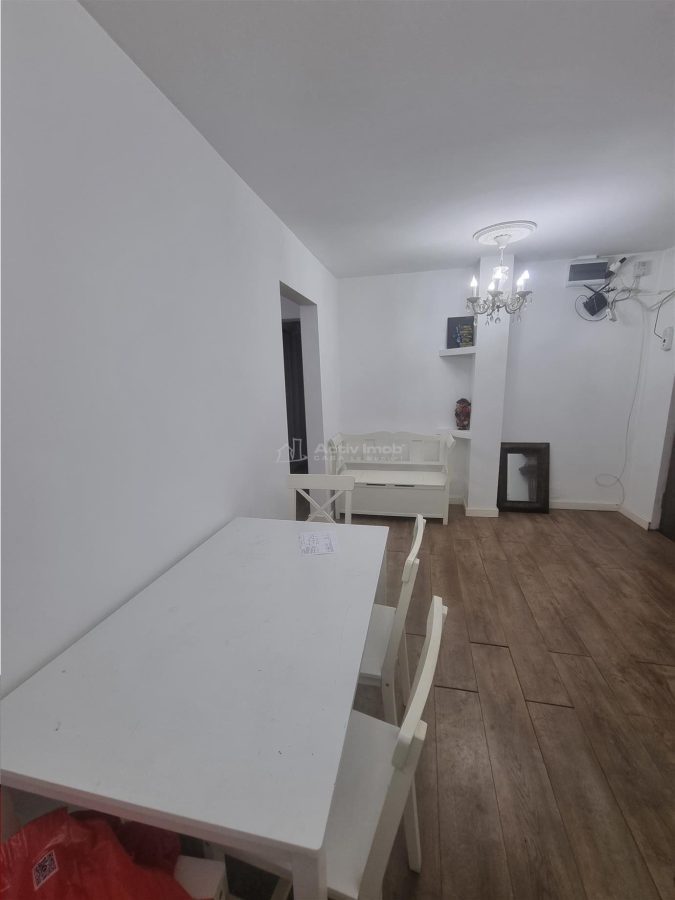 Apartament 2 camere  str Tudor Vladimirescu Alexandria - foto 11