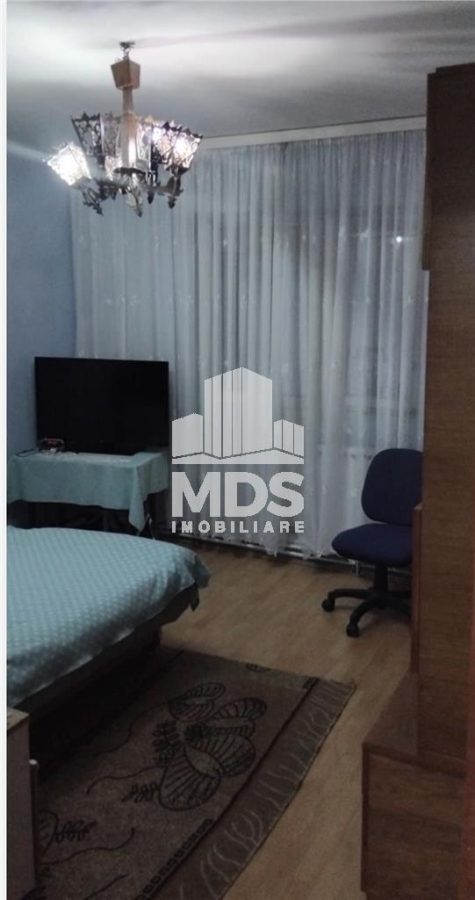 Apartament cu 3 camere in Soarelui - foto 6