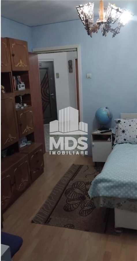 Apartament cu 3 camere in Soarelui - foto 7