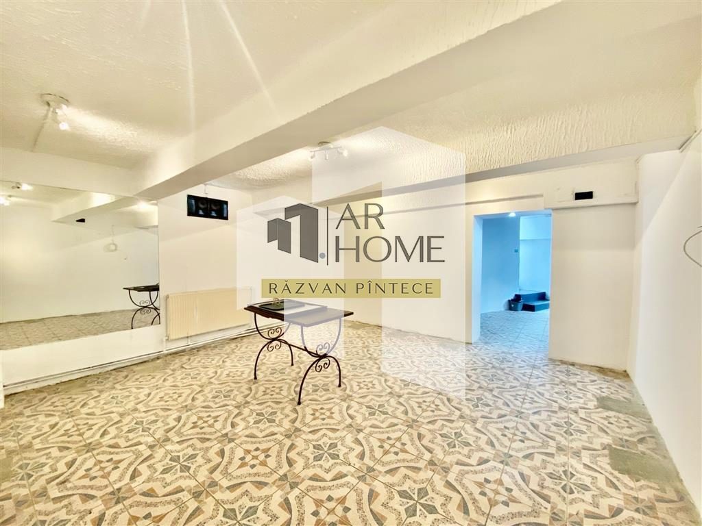 Spatiu comercial 100 mp cu terasa 100 mp, zona ultracentrala, Ploiesti - foto 5