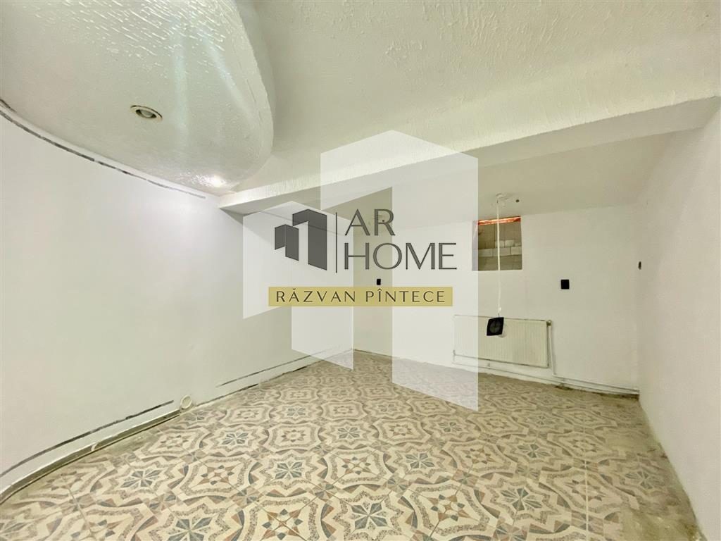 Spatiu comercial 100 mp cu terasa 100 mp, zona ultracentrala, Ploiesti - foto 7