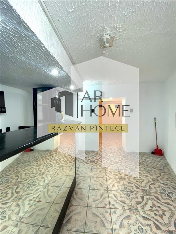 Spatiu comercial 100 mp cu terasa 100 mp, zona ultracentrala, Ploiesti - foto 9