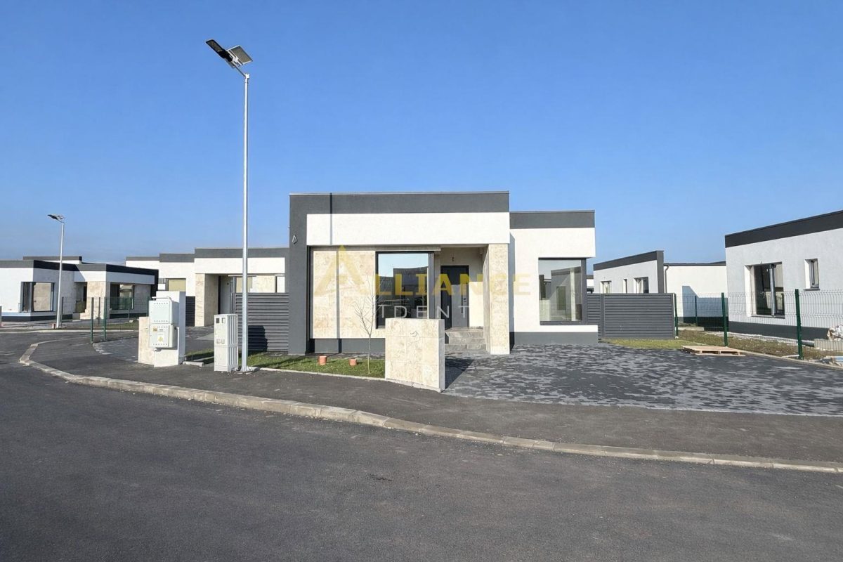 Casa individuala - 4 camere  - 2 bai - in ansamblu rezidential-str asfaltata - foto 3