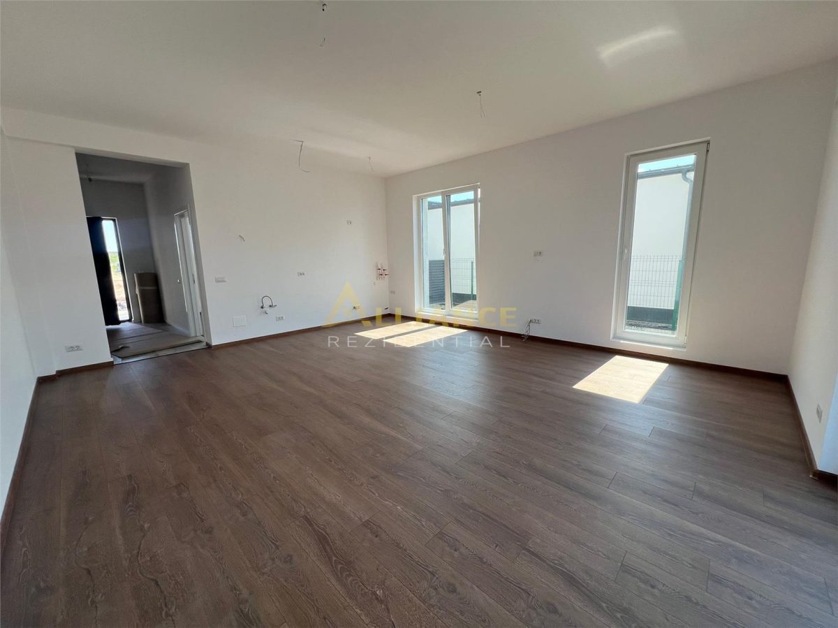 Casa individuala - 4 camere  - 2 bai - in ansamblu rezidential-str asfaltata - foto 7