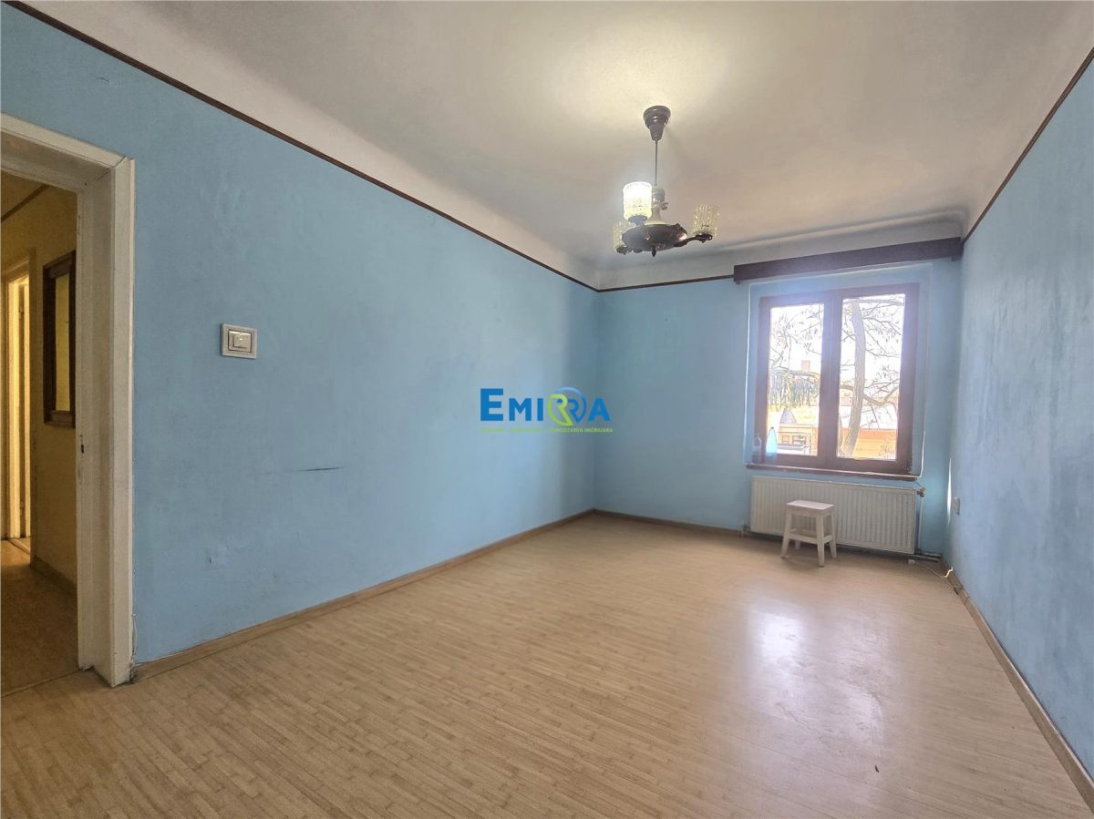 Apartament de vanzare ultracentral Bacau, etaj 1, pozitie premium - foto 4