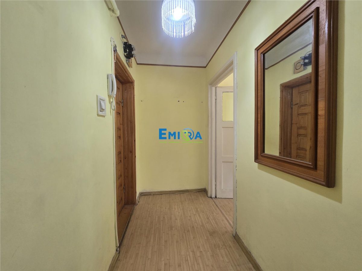 Apartament de vanzare ultracentral Bacau, etaj 1, pozitie premium - foto 7