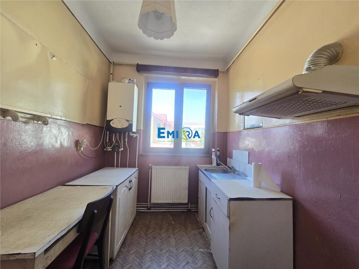 Apartament de vanzare ultracentral Bacau, etaj 1, pozitie premium - foto 9