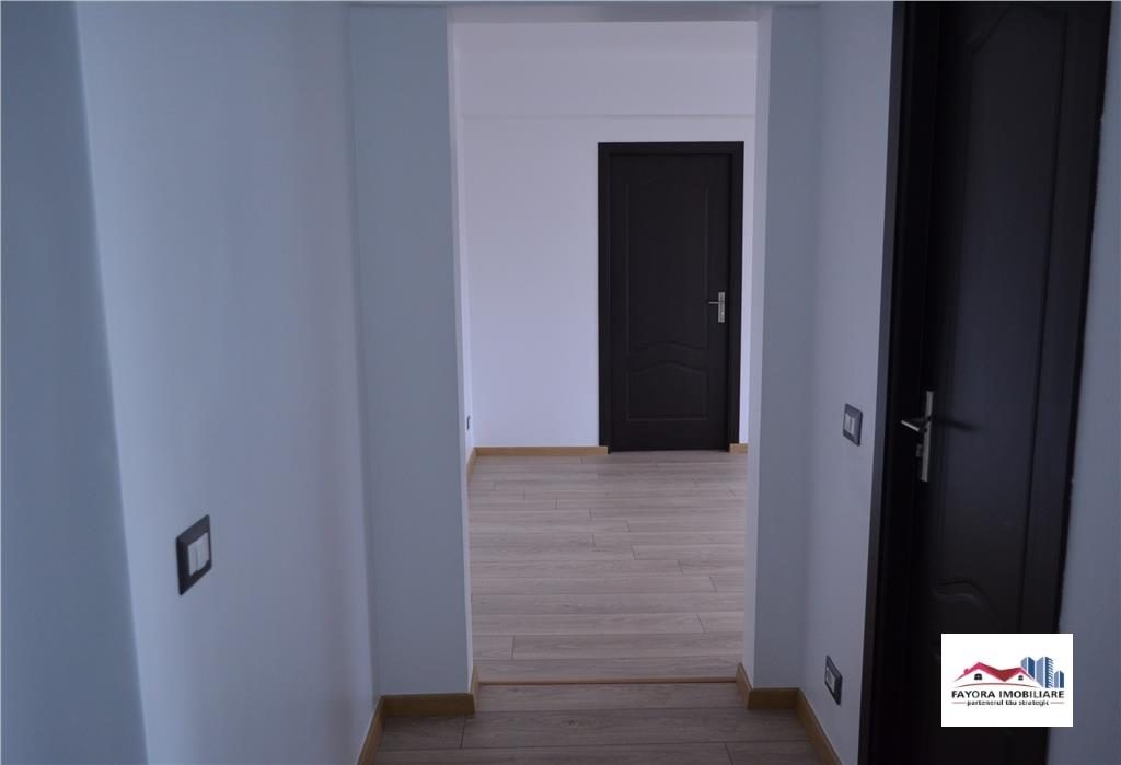 Spatiu Comercial 2 Camere de Inchiriat Zona Ultracentrala - foto 6