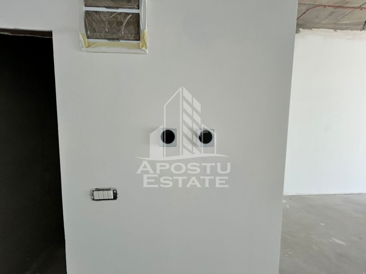 Spatiu comercial 51 mp, de inchiriat , Central - Nord One, Timisoara. - foto 3